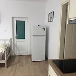 Mustafaraj 아파트