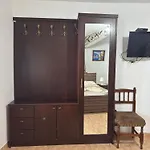 Mustafaraj 아파트 사밀