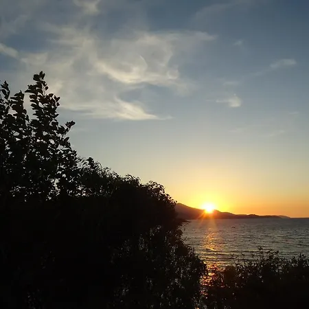 Mustafaraj Apartmán Ksamil