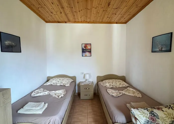 Mustafaraj Appartement *