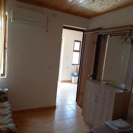 Apartment Mustafaraj *
