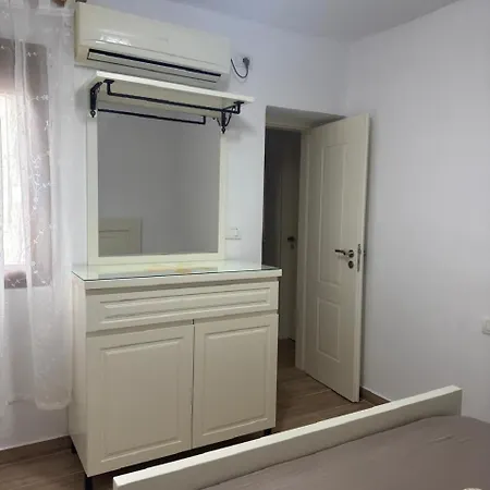 Mustafaraj Apartment Ksamil