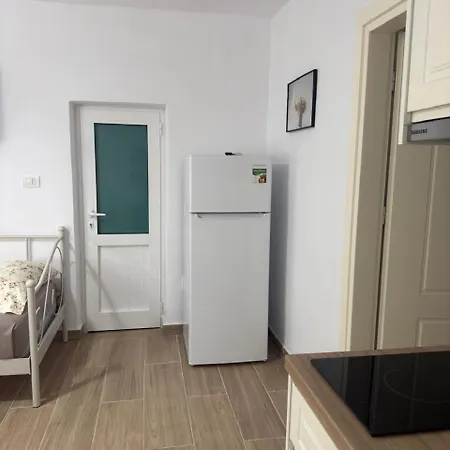 Mustafaraj Apartamento