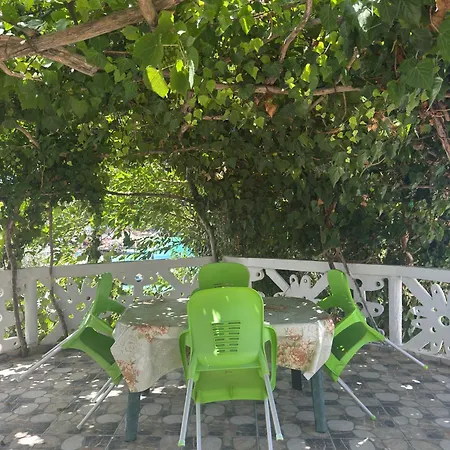 Mustafaraj Apartamento