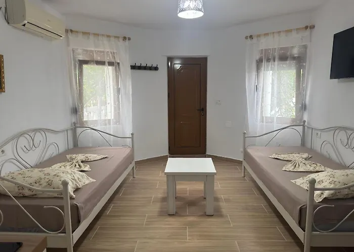 Mustafaraj 公寓 卡萨米尔